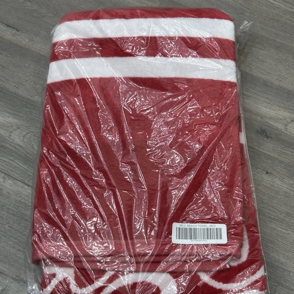 Bogey Boys Macklemore Vegas Pool Towel Red Dice Print Beach Golf Hypebeast 58x30 - Picture 5 of 6